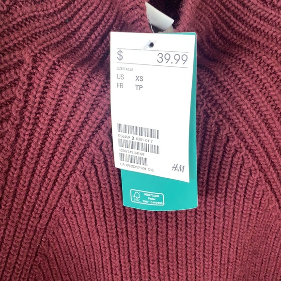H&M Knit Mock Turtleneck Sweater - Picture 2 of 2